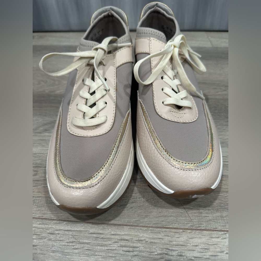Naturalizer Remy Stretch Sneaker - Picture 7 of 12